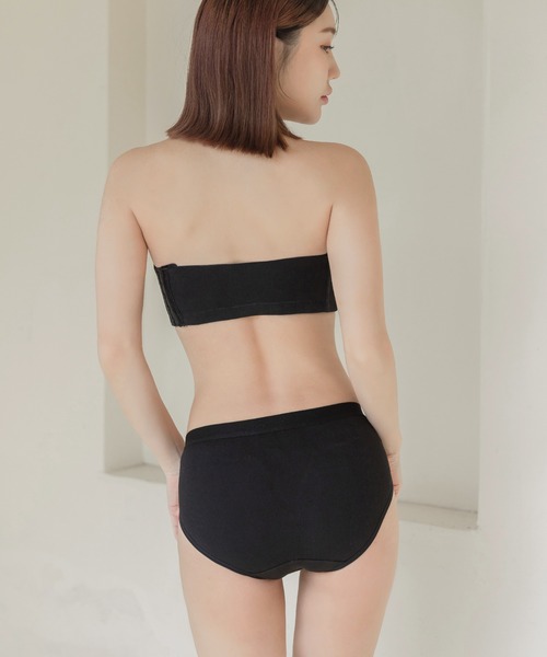 tu-hacci（ツーハッチ）の「ズレずに盛れる！2wayリブストラップレスブラジャー【ブラジャー単品】（ブラジャー・レディース・ブラック/グレー/キナリ・A70/A75/B65/B70/B75/B80/C65/C70/C75/C80/D65/D70/D75/D80/E65/E70/E75/E80/F65/F70/F75）」の7枚目の写真