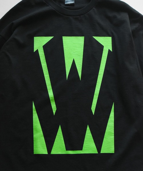 [W] by VIRGOwearworks（ダブリューバイヴァルゴウェアーワークス）の「W-mold logo lst（Tシャツ/カットソー・メンズ・オレンジ/ホワイト/ブラック・M/L/XL/XXL）」の9枚目の写真