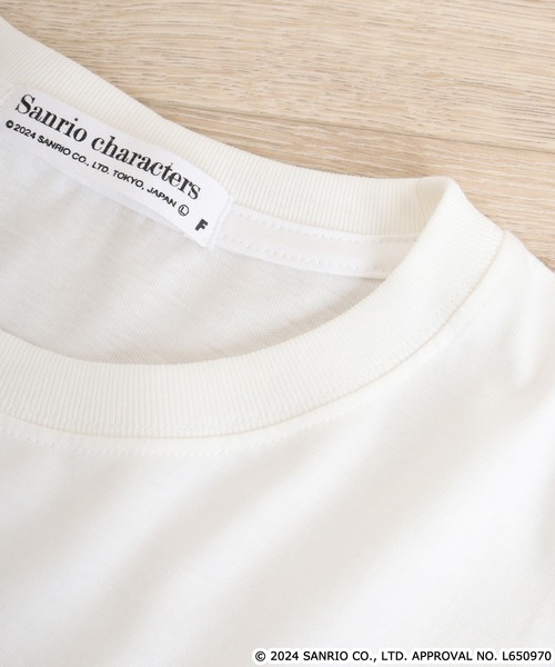 sanrio(サンリオ)の「sanrio サンリオキャラクターズ キングビッグTシャツ(Tシャツ/カットソー・レディース・ホワイト系その他/ブラック系その他/オフホワイト/サックスブルー/ブラック/ネイビー系/グリーン系その他/ピンクベージュ・FREE)」の17枚目の写真