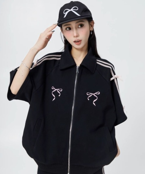 tシャツ A'GEM/9 × .kom 「CORYSTUDIO/コリースタジオ」リボンラグランカットソー レディース A'GEM/9 × .kom 『CORYSTUDIO/コリースタジオ』リボンラグラン
