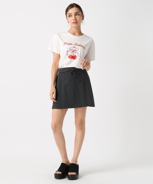 FOREVER 21（フォーエバー トゥエンティーワン）の「【2024FW】レイヤードカットフレアパンツ（その他パンツ・レディース・グレー/ブラック・SMALL/MEDIUM）」の10枚目の写真
