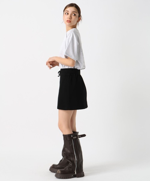 FOREVER 21（フォーエバー トゥエンティーワン）の「【2024FW】レイヤードカットフレアパンツ（その他パンツ・レディース・グレー/ブラック・SMALL/MEDIUM）」の22枚目の写真