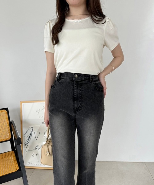 one after another NICE CLAUP（ワンアフターアナザーナイスクラップ）の「フレアデニムパンツ（デニムパンツ・レディース・ライトブルー/ブルー/グレー/ブルー系その他・MEDIUM/SMALL）」の8枚目の写真