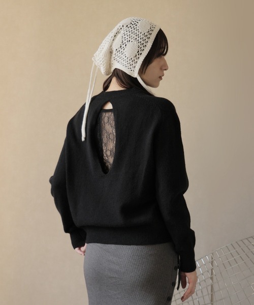 LAFFMO(ラフモ)の「バックオープンニット(ニット/セーター・レディース・グレー/ブラック/カーキ/ダークグレー・F)」の9枚目の写真