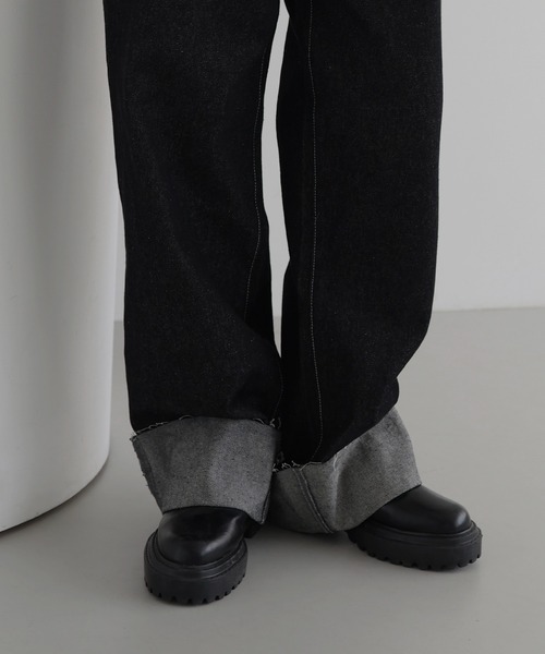 hellam（へラム）の「ロールアップデニムパンツ（デニムパンツ・レディース・ブラック/インディゴブルー・SMALL/MEDIUM）」の12枚目の写真