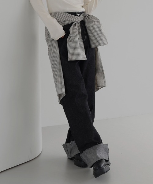 hellam（へラム）の「ロールアップデニムパンツ（デニムパンツ・レディース・ブラック/インディゴブルー・SMALL/MEDIUM）」の13枚目の写真