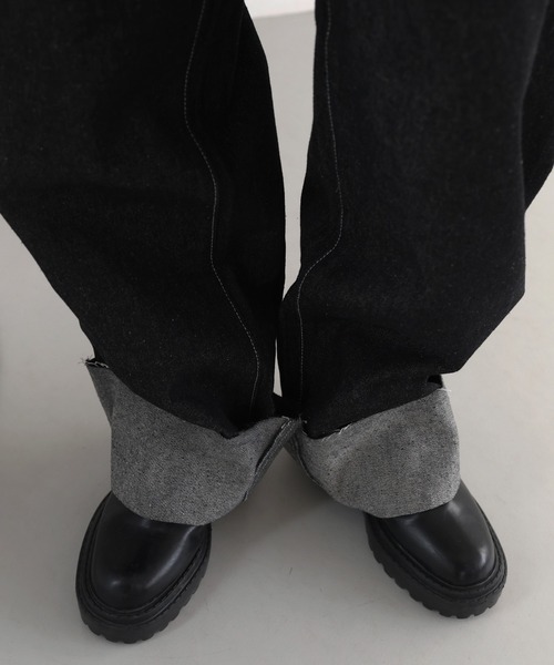 hellam（へラム）の「ロールアップデニムパンツ（デニムパンツ・レディース・ブラック/インディゴブルー・SMALL/MEDIUM）」の15枚目の写真