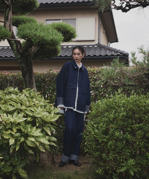 hellam（へラム）の「ロールアップデニムパンツ（デニムパンツ・レディース・ブラック/インディゴブルー・SMALL/MEDIUM）」の4枚目の写真