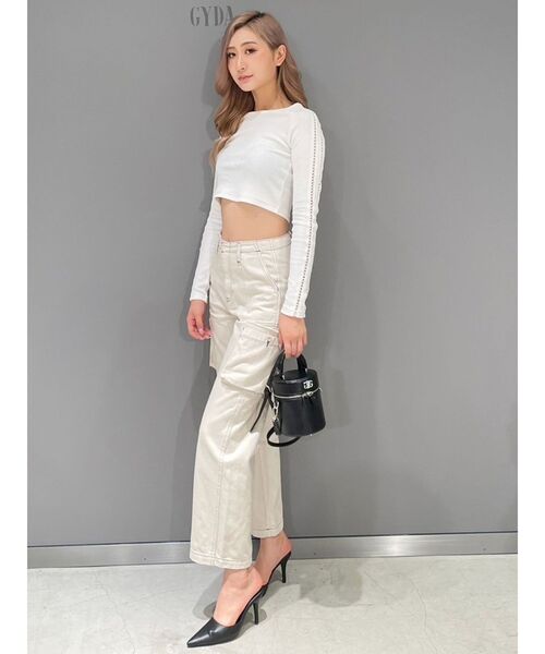 GYDA（ジェイダ）の「ハイウエストSIDE RIPPEDカーゴワイドパンツ（カーゴパンツ・レディース・アイボリー/ブラック・SMALL/MEDIUM）」の6枚目の写真