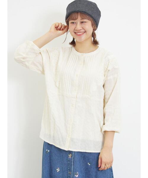 Samansa Mos2（サマンサ モスモス）の「切替レースブラウス（シャツ/ブラウス・レディース・キナリ/オフホワイト/チャコールグレー・F）」の2枚目の写真