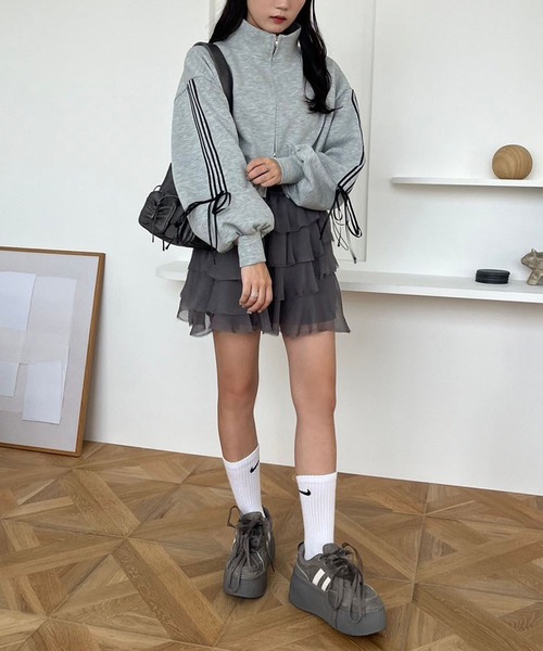 one after another NICE CLAUP（ワンアフターアナザーナイスクラップ）の「袖リボントラックジャケット（スウェット・レディース・ブラック/オフホワイト/杢グレー/チャコールグレー・FREE）」の19枚目の写真