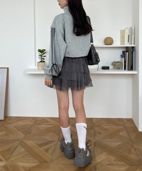 one after another NICE CLAUP（ワンアフターアナザーナイスクラップ）の「袖リボントラックジャケット（スウェット・レディース・ブラック/オフホワイト/杢グレー/チャコールグレー・FREE）」の21枚目の写真