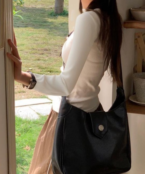 DIAVEL（ディアベル）の「【人気新色登場入荷済！今すぐチェック！】韓国風リブカットソー 長袖トップス／ヘンリーネック＆ボタンデザイン（Tシャツ/カットソー・レディース・ブラック/ホワイト/グレー/ネイビー/ブラウン・M）」の10枚目の写真