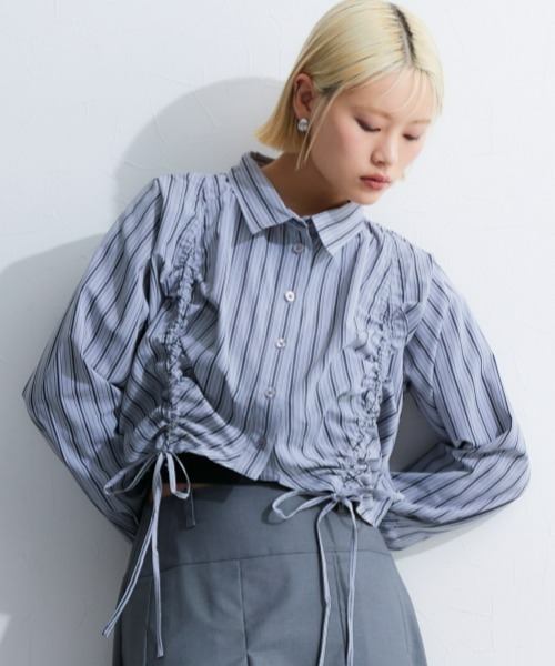 TTOL(トール)の「ワイドクロップドストライプシャツ(シャツ/ブラウス・レディース・グレー/ピンク・M-L/L-XL)」の2枚目の写真