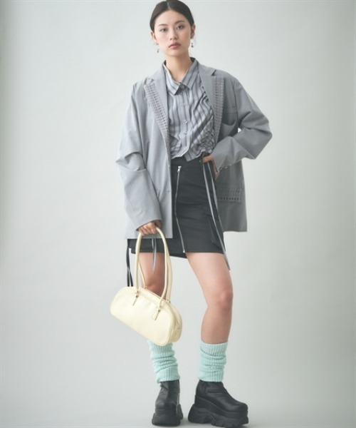 TTOL(トール)の「ワイドクロップドストライプシャツ(シャツ/ブラウス・レディース・グレー/ピンク・M-L/L-XL)」の6枚目の写真