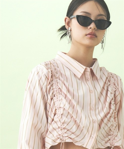 TTOL(トール)の「ワイドクロップドストライプシャツ(シャツ/ブラウス・レディース・グレー/ピンク・M-L/L-XL)」の19枚目の写真