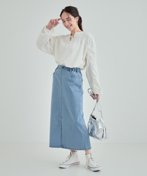 Cutie Blonde（キューティーブロンド）の「【洗える】ストレッチデニムナロースカート（デニムスカート・レディース・ブルー系その他/ライトブルー・01/02/03/04）」の5枚目の写真