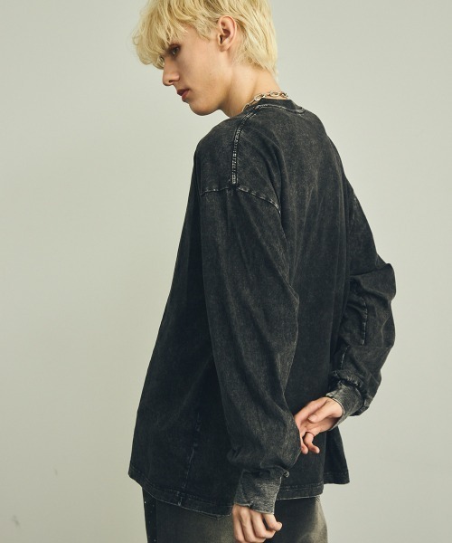 Shoowtime(ショウタイム)の「ピグメントダイオーバーサイズロングTシャツ(Tシャツ/カットソー・メンズ・グレー系/ブラウン系/オリーブ系/ブラック系・MEDIUM/LARGE/X-LARGE)」の8枚目の写真