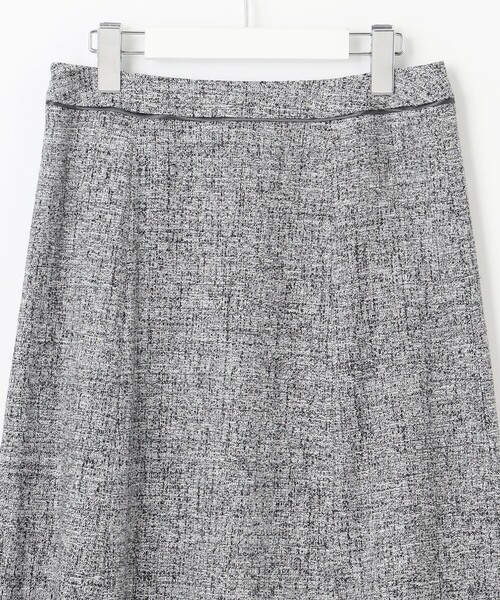 J.PRESS(ジェイプレス)の「【セットアップ対応】Light Tweed スカート(スカート・レディース・ベージュ系6/ネイビー系6/ブラック系6・T13/T17/T15)」の22枚目の写真