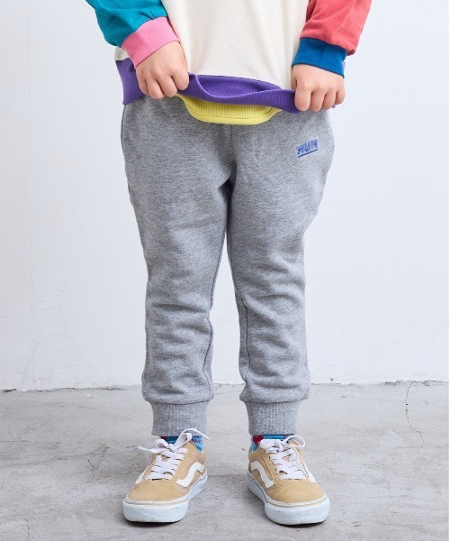Life Support Products（ライフサポートプロダクツ）の「裏毛ワンポイントスウェットパンツ【セットアップ可能】（スウェットパンツ・キッズ・マスタード/チャコール/ネイビー/ラベンダー/サーモンピンク/パープル/杢グレー/ピンク系その他/ブラック/ブラウン・100/95/90/80/110/150/140/130/120）」の3枚目の写真