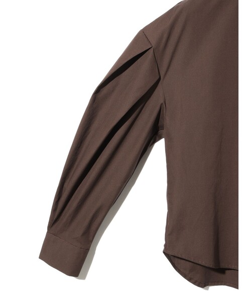 MIDIUMISOLID（ミディウミソリッド）の「MIDIUMISOLID for Ladies タックスリーブシャツ(SOPHISTICATE)（シャツ/ブラウス・レディース・ブラウン/ブラック/オフホワイト・FREE）」の15枚目の写真