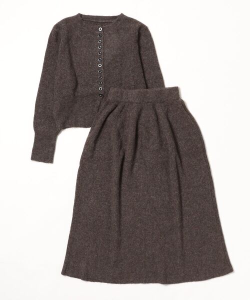 ボリュームスリーブリブカーデスカートニットセットアップ（ワンピース