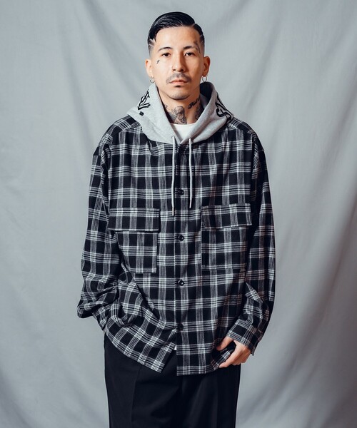 Subciety(サブサエティ)の「Hooded check shirt(シャツ/ブラウス・メンズ・ブラック/ブルー・X-LARGE/LARGE/MEDIUM/SMALL)」の16枚目の写真