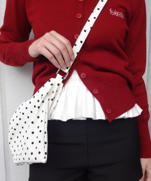 FEKETE（フェケテ）の「FRILL LONG SLEEVE TEE / フリルロンT（Tシャツ/カットソー・レディース・ホワイト/ブラック・FREE）」の17枚目の写真