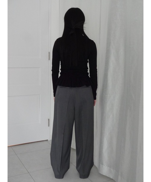 FEKETE（フェケテ）の「FRILL LONG SLEEVE TEE / フリルロンT（Tシャツ/カットソー・レディース・ホワイト/ブラック・FREE）」の10枚目の写真