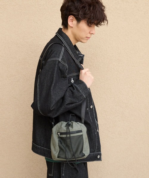 LAKOLE(ラコレ)の「デニムトラッカージャケット / 283436(デニムジャケット・メンズ・ネイビー/ブラック・LARGE/MEDIUM)」の22枚目の写真