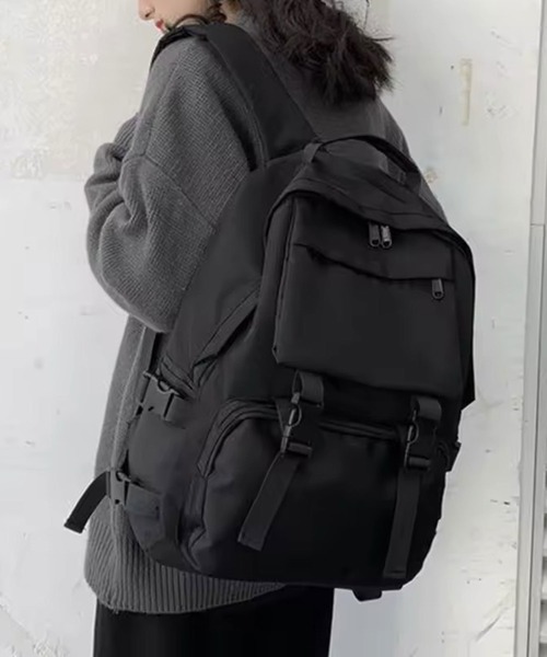 ammy.（エイミードット）の「【 ammy. / エイミードット 】 大容量 ロゴ ベーシック バックパック リュック（バックパック/リュック・レディース・アイボリー/ブラック・FREE）」の5枚目の写真