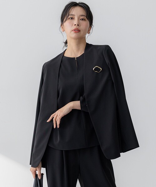 23区 S(ニジュウサンクチイサイサイズ)の「【セットアップ対応/洗える】2WAYストレッチツイル ジャケット(ノーカラージャケット・レディース・ネイビー系/ブラック系/ベージュ系/モスグリーン系・32)」の2枚目の写真