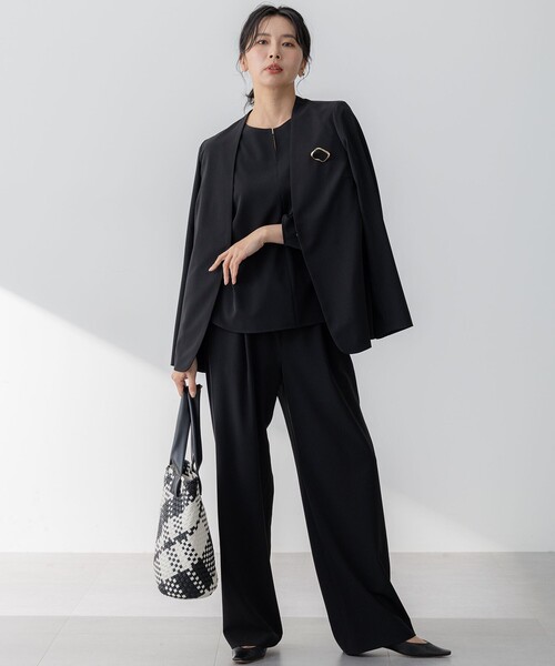 23区 S(ニジュウサンクチイサイサイズ)の「【セットアップ対応/洗える】2WAYストレッチツイル ジャケット(ノーカラージャケット・レディース・ネイビー系/ブラック系/ベージュ系/モスグリーン系・32)」の6枚目の写真