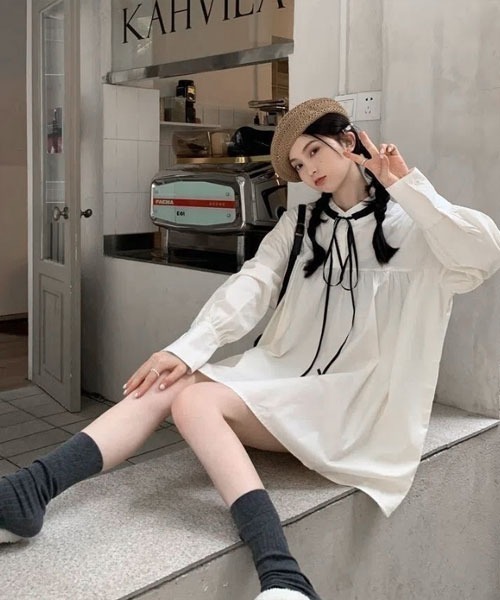 Mayree(メイリー)の「【Mayree】リボン ミニワンピース風 ロング丈 ブラウス(シャツ/ブラウス・レディース・ホワイト/アイボリー・SMALL/MEDIUM/LARGE)」の3枚目の写真