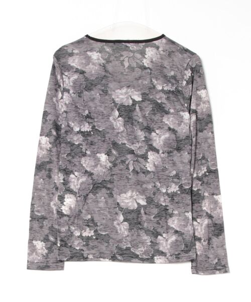 ARCHIVER(アーカイバ)の「【W】【it】【Growth by Grail】フラワープリントVネックL/S(Tシャツ/カットソー・メンズ・レッド/ブルー/ブラック・LARGE/MEDIUM)」の4枚目の写真