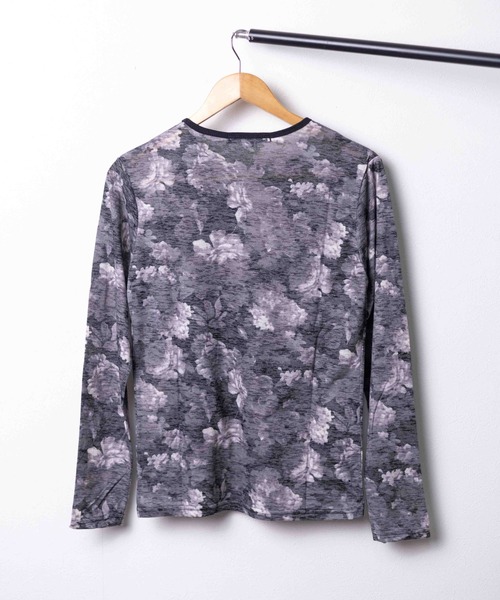 ARCHIVER(アーカイバ)の「【W】【it】【Growth by Grail】フラワープリントVネックL/S(Tシャツ/カットソー・メンズ・レッド/ブルー/ブラック・LARGE/MEDIUM)」の7枚目の写真