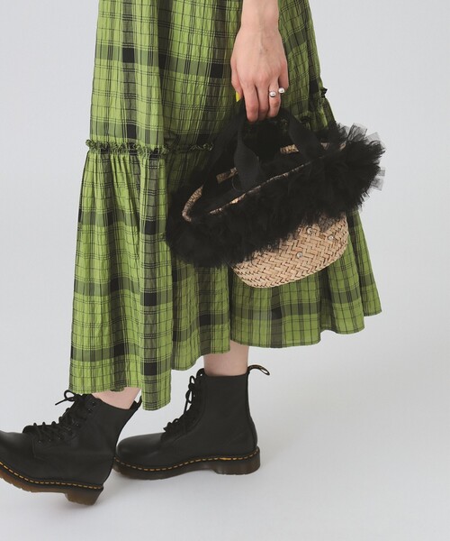 Ray BEAMS（レイビームス）の「フリル ビジュー カゴ バッグ（かごバッグ・レディース・ブラック/グレー・ONE SIZE）」の2枚目の写真