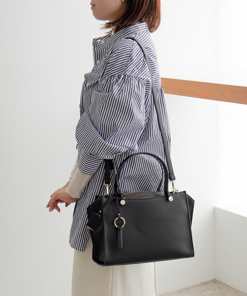 Jewelna Rose（ジュエルナローズ）の「セイディ・トートバッグ ミドルサイズ 16143（ハンドバッグ・レディース・アイボリー/グレイッシュベージュ/ブラック・FREE）」の6枚目の写真