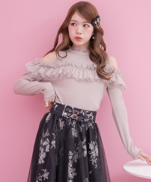 couture BY ROJITA（クチュールバイロジータ）の「刺繍肩開きラッフルトップス（Tシャツ/カットソー・レディース・ピンクベージュ/ブラック/ホワイト・FREE）」の19枚目の写真