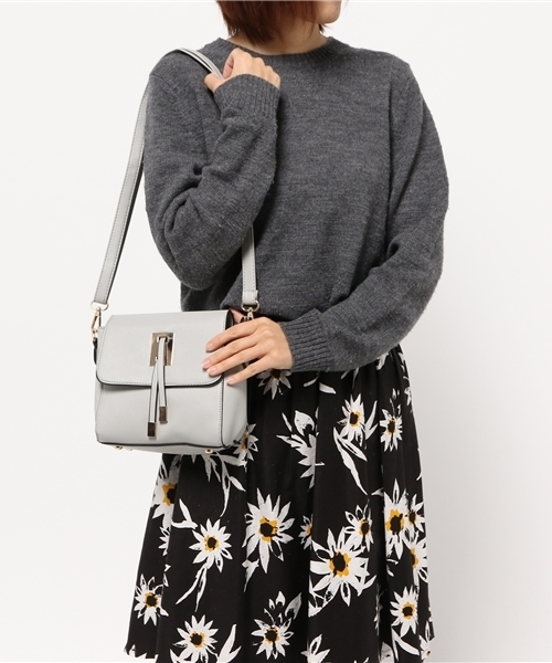 fifth（フィフス）の「スクエアショルダーバッグ（ショルダーバッグ・レディース・グレー/ブラック・FREE）」の12枚目の写真