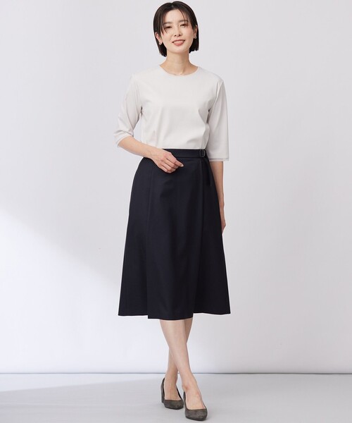 J.PRESS Ladies(J.プレス レディス)の「【セットアップ対応・洗える・UV加工・吸水速乾】OXIJEWELストレッチ スカート(スカート・レディース・ネイビー系/ライトグレー系/ベージュ系/シルバー系・S)」の20枚目の写真