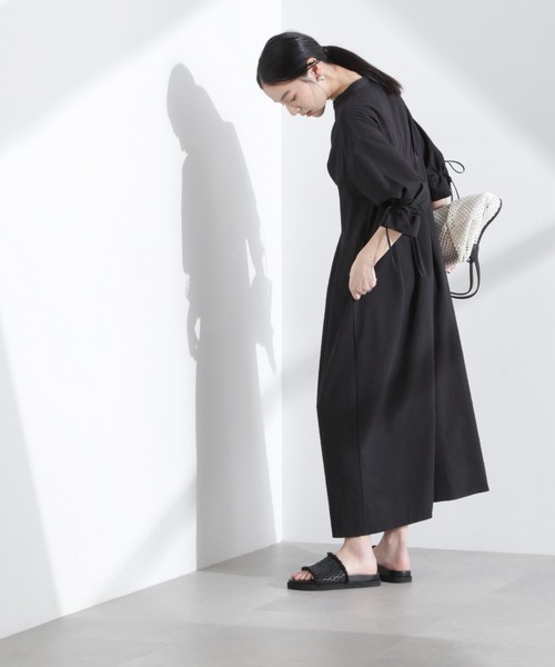 NANO universe（ナノユニバース）の「リボンスリーブサッカーシャツワンピース（シャツワンピース・レディース・ブラック/オフホワイト・FREE）」の11枚目の写真