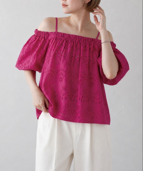 SOTT(ソット)の「Indian cut work off shoulder blouse インドカットワークオフショルブラウス(シャツ/ブラウス・レディース・オフホワイト/ブラック/ライトグリーン/ピンク・FREE)」の4枚目の写真