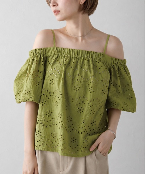 SOTT(ソット)の「Indian cut work off shoulder blouse インドカットワークオフショルブラウス(シャツ/ブラウス・レディース・オフホワイト/ブラック/ライトグリーン/ピンク・FREE)」の13枚目の写真
