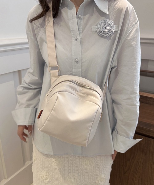 Miniministore(ミニミニストア)の「ショルダーバッグ レディース ナイロン(ショルダーバッグ・レディース・ブラック/ブルー/オフホワイト/ベージュ/イエロー・FREE)」の11枚目の写真