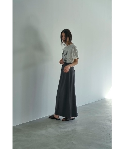 marjour（マージュール）の「PENCIL MAXI SKIRT（スカート・レディース・グレー/ブラック・M）」の15枚目の写真