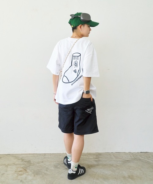 kaoyorinakami（カオヨリナカミ）の「socks tee / ソックスTシャツ（Tシャツ/カットソー・メンズ・ホワイト/ブラック・SMALL/MEDIUM/LARGE/X-LARGE）」の22枚目の写真