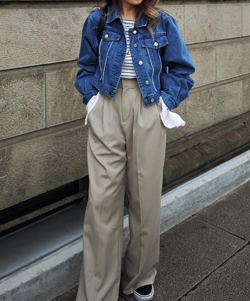 esutoreja(エストレジャ)の「クロップドデニムジャケット(デニムジャケット・レディース・ライトブルー/ブルー・FREE)」の6枚目の写真