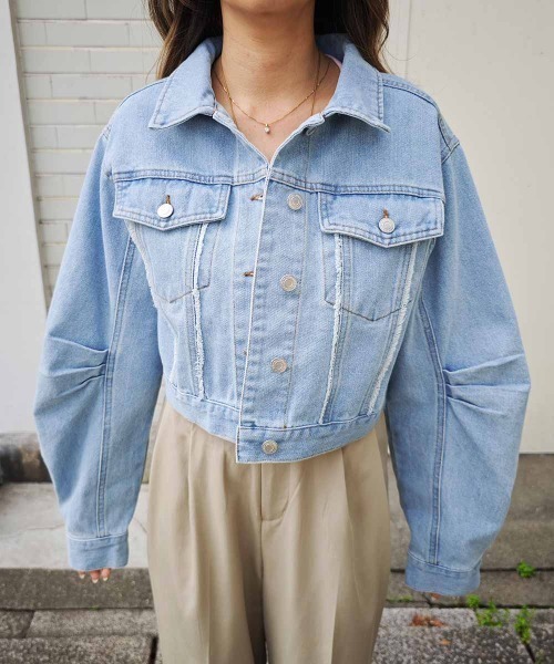 esutoreja(エストレジャ)の「クロップドデニムジャケット(デニムジャケット・レディース・ライトブルー/ブルー・FREE)」の11枚目の写真