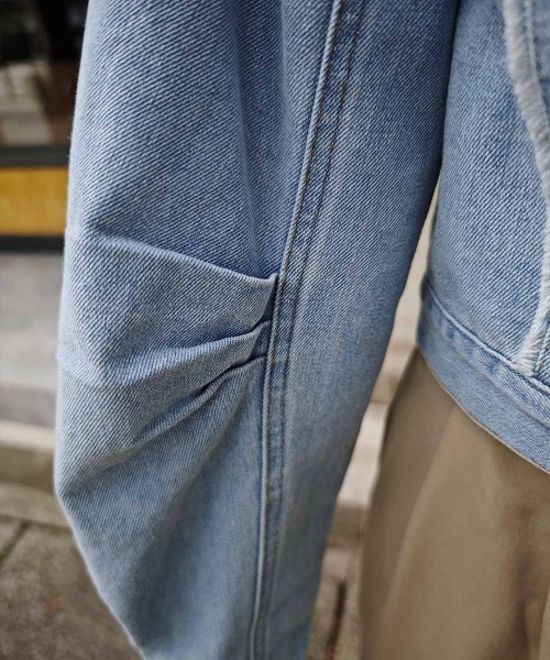 esutoreja(エストレジャ)の「クロップドデニムジャケット(デニムジャケット・レディース・ライトブルー/ブルー・FREE)」の14枚目の写真